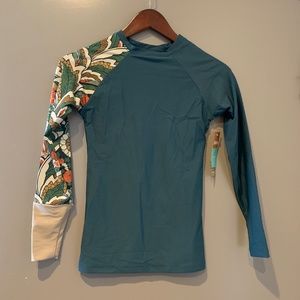 Seea Rashguard and Matching Bottoms